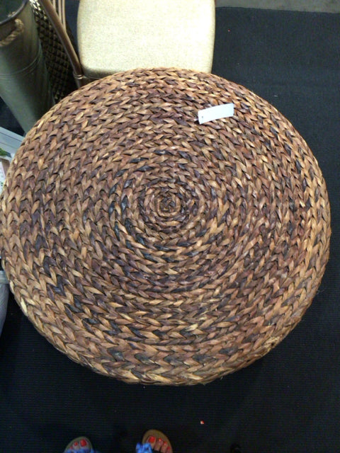Storage Brown Seagrass Round FootStool/Ottoman