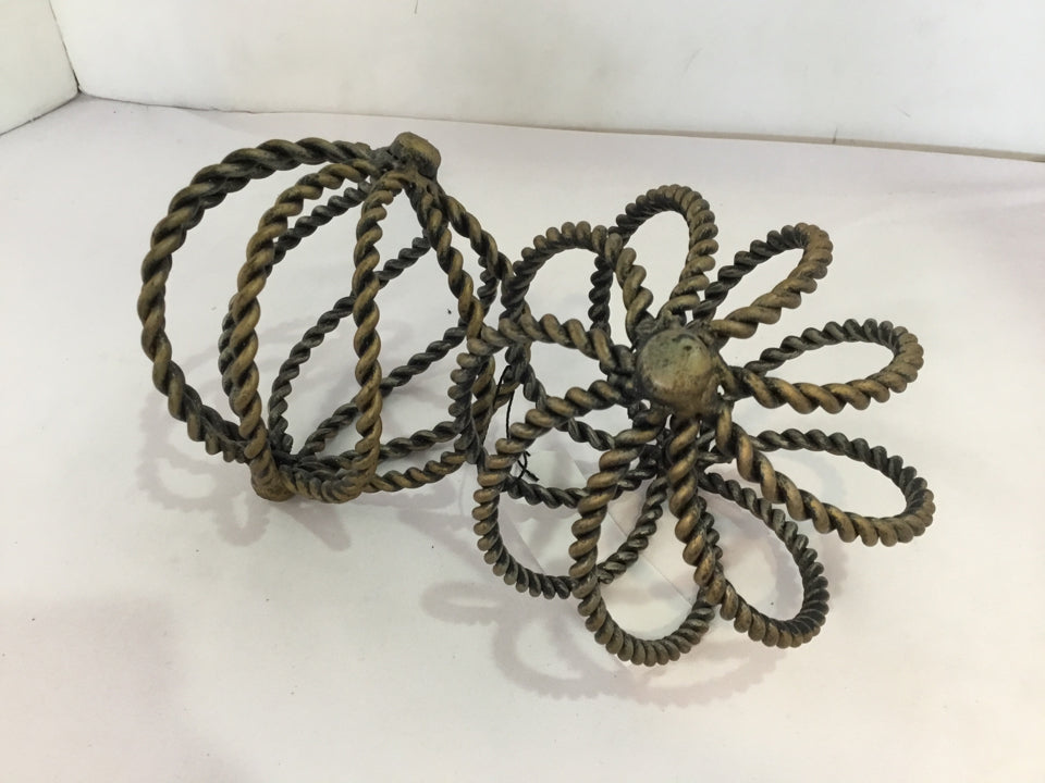 Set of 2 Gold Metal Ball