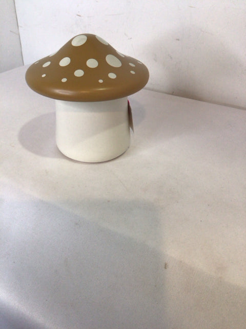 Mushroom Kitchen Access.