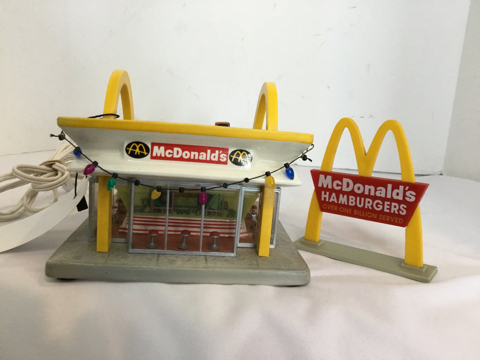 Vintage Yellow/Red Resin Light up Restaurants Misc