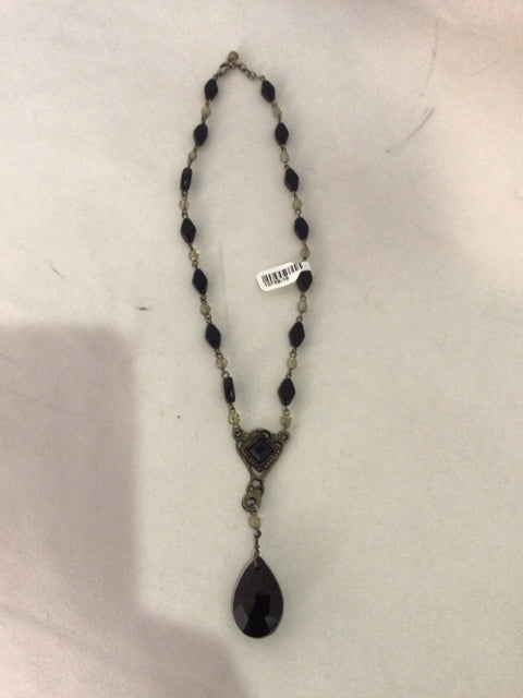 Black Pendant Necklace