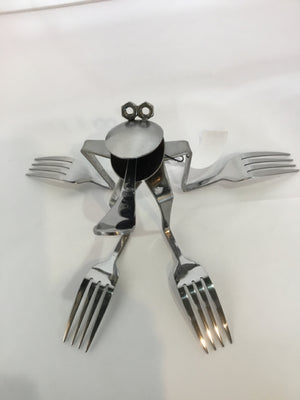 Recycled Metal Frog Figurine