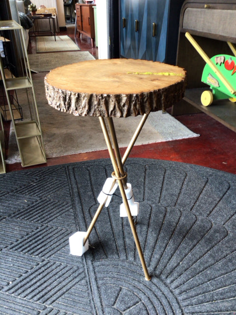 Raw Edge Wood Round Brown Table