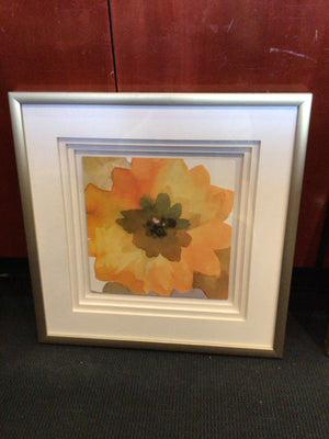 Print Brown/Orange Flower Framed Art