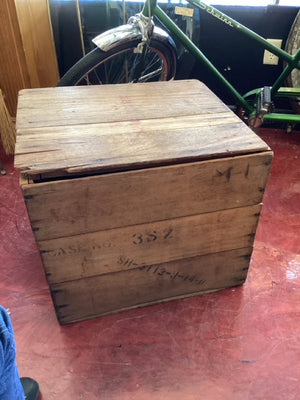 Crate Wood Vintage Brown Box