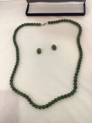 Jade Green w/Earrings Necklace Set