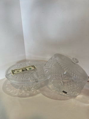 Shannon Crystal Lidded Cake Server