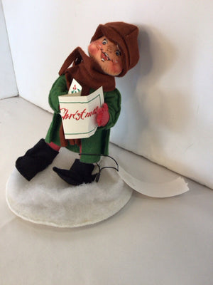 Annalee Vintage Multi-Color Cotton Caroler Holiday Item