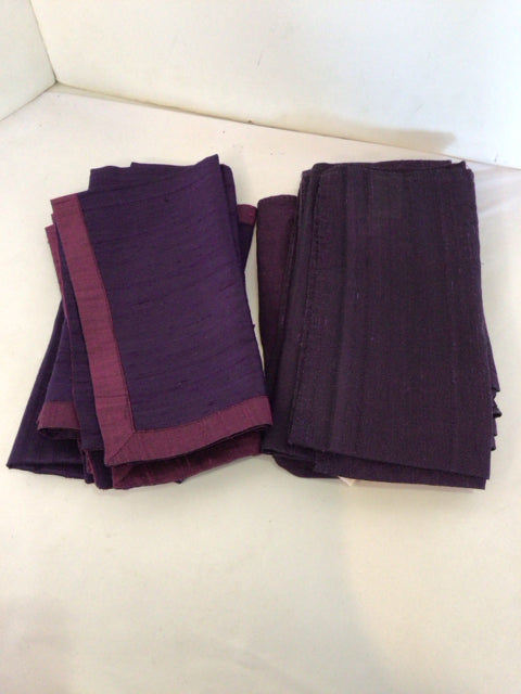 PIER 1 Set of 6 Purple Napkins