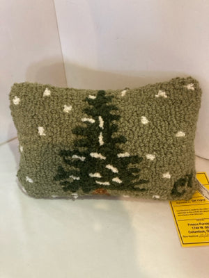 Chandler4 Corners Christmas Cream/Green Wool Pillow Christmas Tree Holiday Item