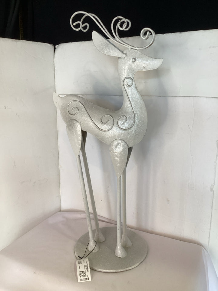 Reindeer White Metal Holiday Item