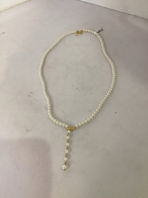 White Pearls Necklace