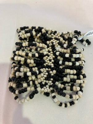 Black/White Beads Bracelet