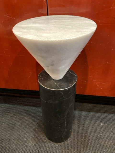 Uttermost Side Marble Black/White Table