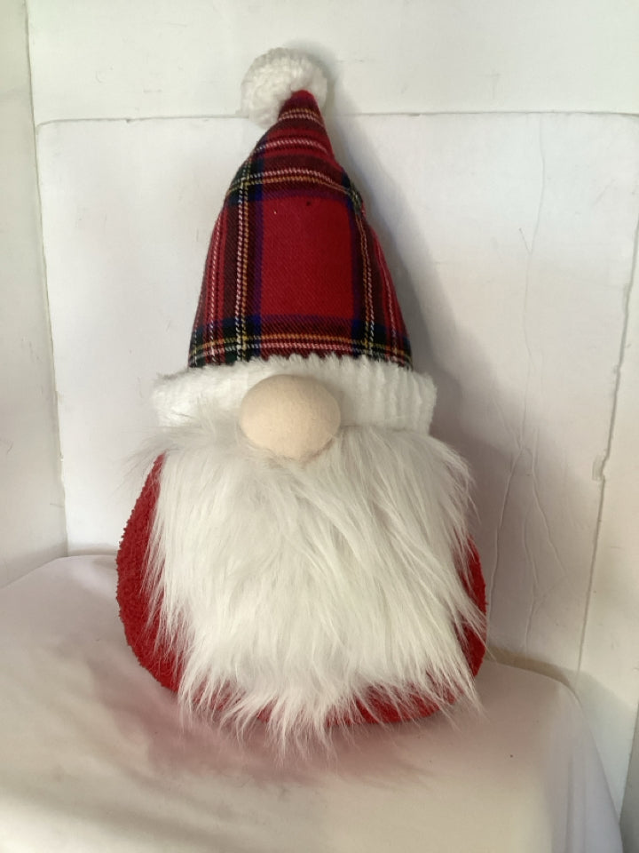 Red/white Fabric Gnome Holiday Item