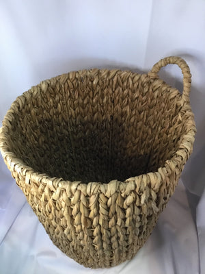 Natural Seagrass Handle Basket