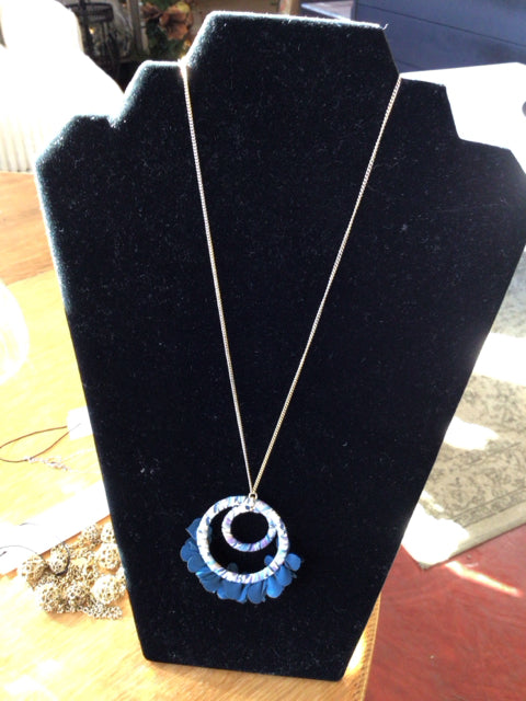 Gold/blue Circle Necklace
