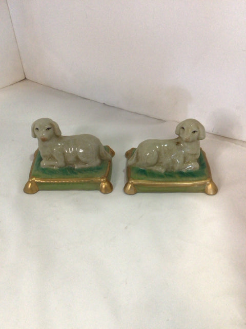 Staffordshire Pair Cream/Gold Porcelain Lambs Figurine