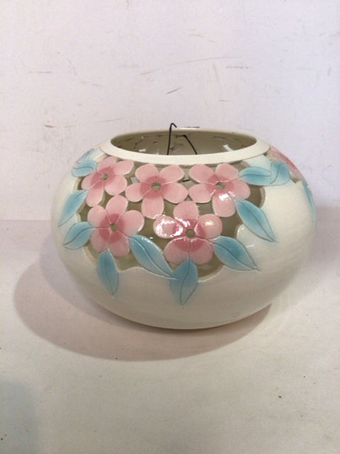 Cutout White/Pink Ceramic Flowers Bowl