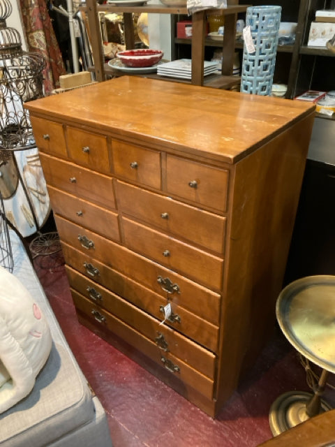 Wood 4 Drawer As Is Brown Dresser/Chest