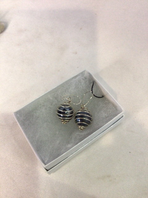 Silver Swirl Onyx Earrings