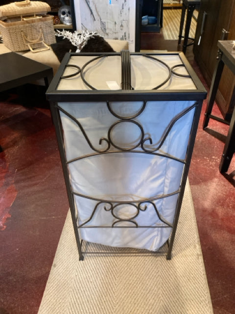 PIER 1 Laundry Black/Cream Metal Basket