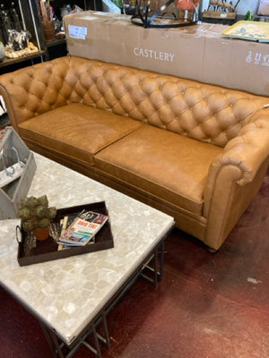 Poly & Bark Chesterfield Leather Tufted Cognac Sofa/Couch BD6MVEPK