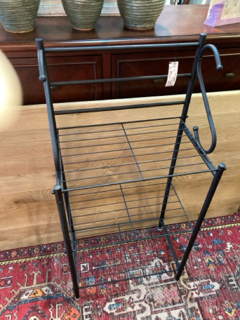 Black Metal 3 Tiered Shelf