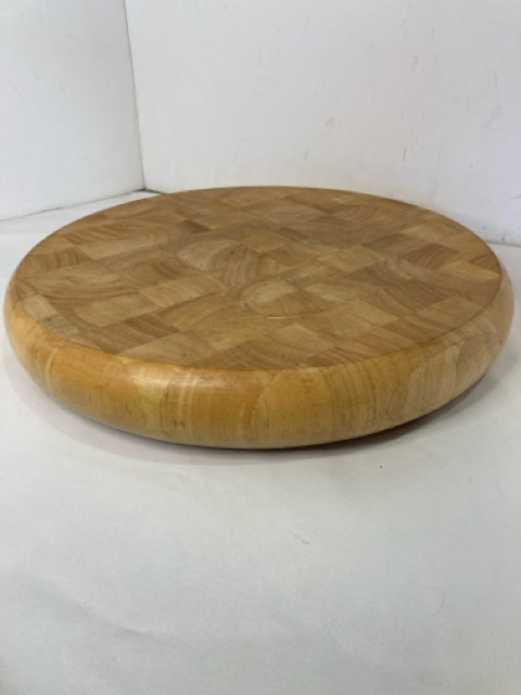 Natural Wood Round Cutting Board