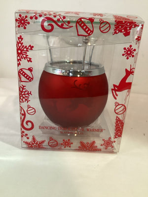 Slatkin & Co Oil Red Holder Holiday Item