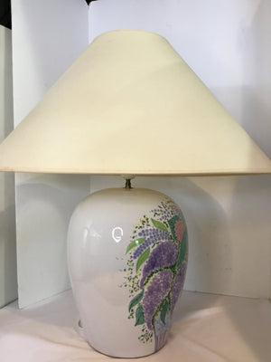 Les Hurets White Ceramic Floral Lamp