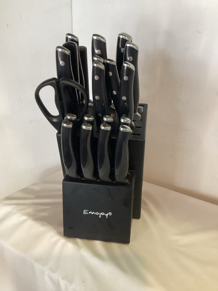 Emojoy Black Knife Set