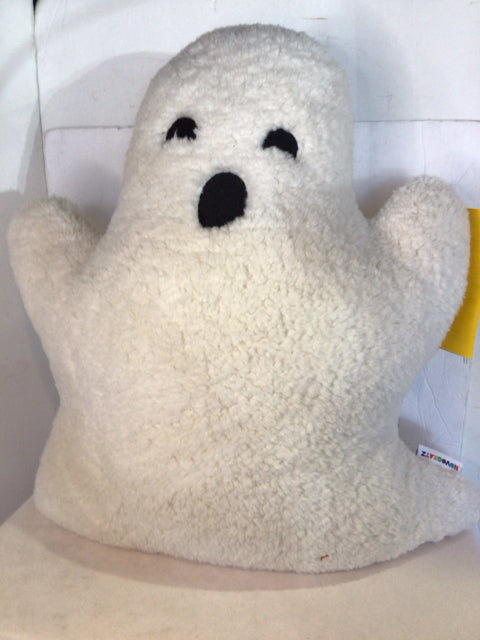 Pillow White Ghost Holiday Item