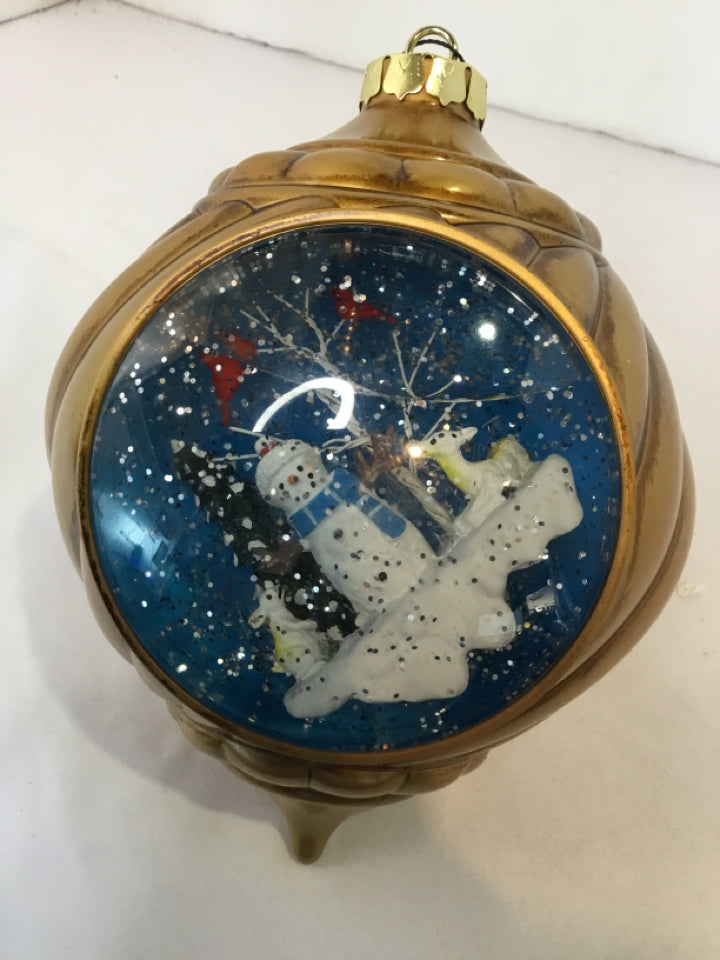 Christmas Gold/Multi Plastic Ornaments Battery Holiday Item