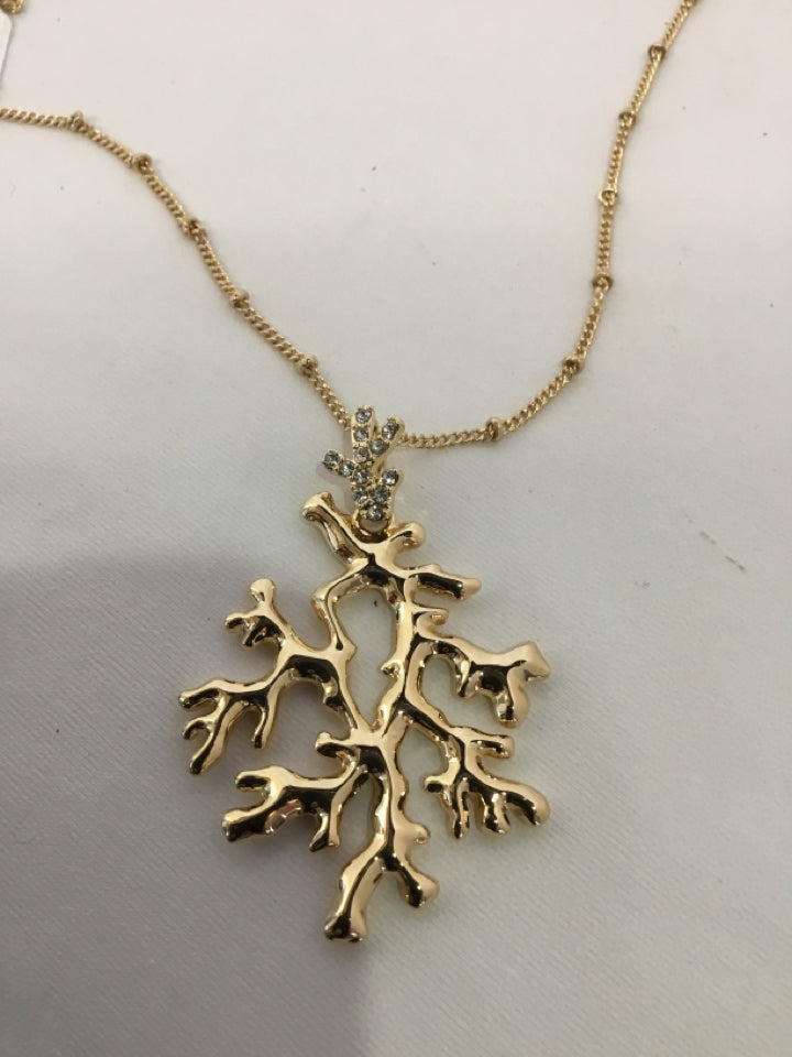 Lilly Pulitzer Gold Necklace