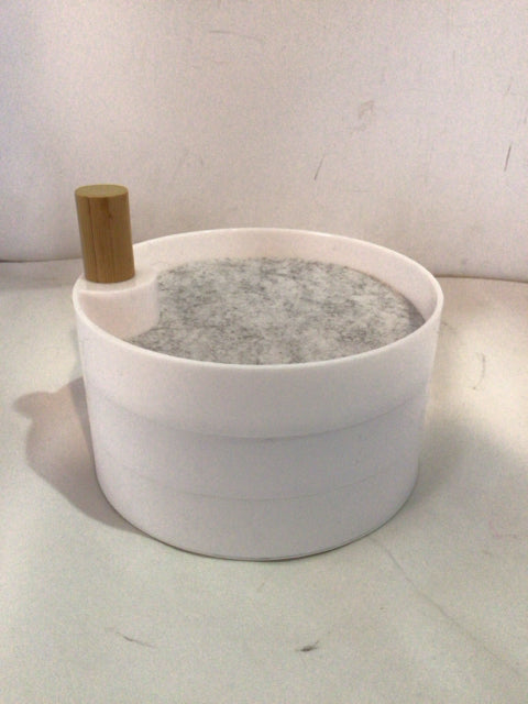 3 Tier White Plastic Tray Jewelry Holder