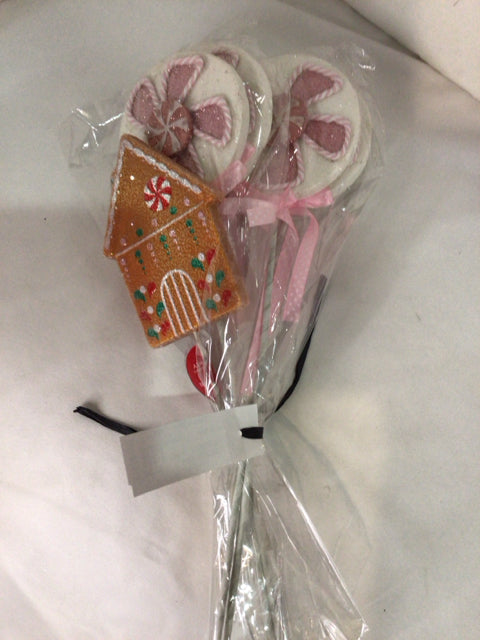 Pink/white Styrofoam House Candy Holiday Item