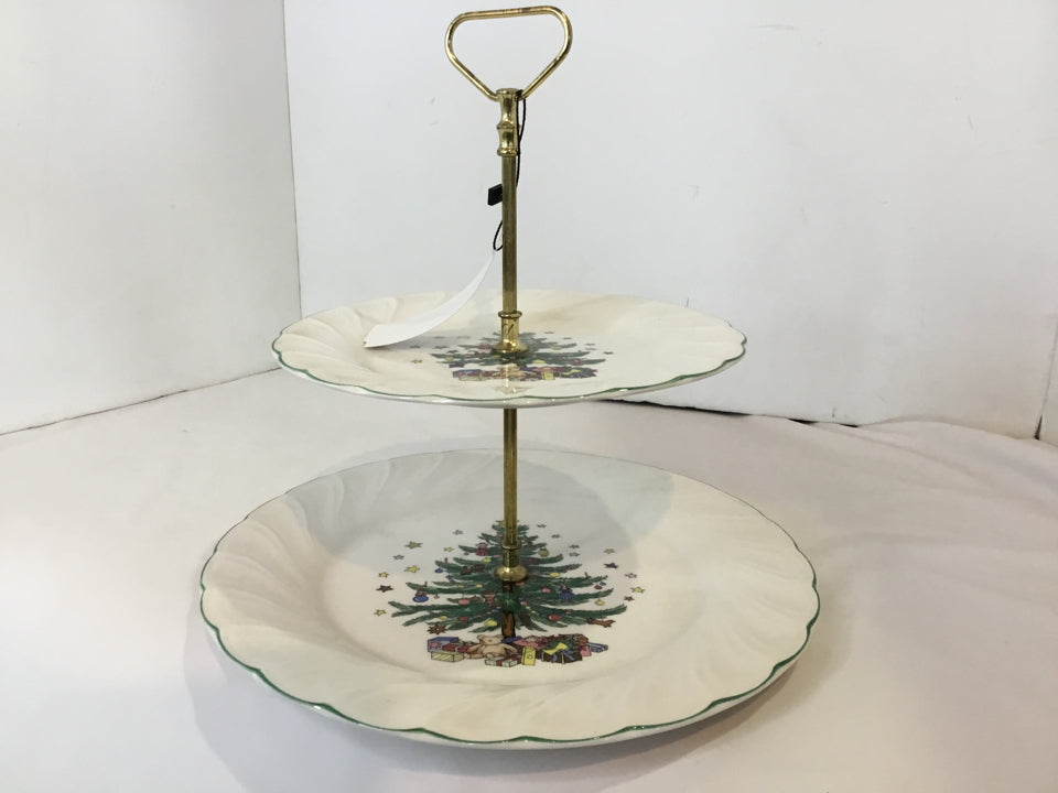 Nikko 2 tier White/Green Ceramic Plate Christmas Tree Holiday Item