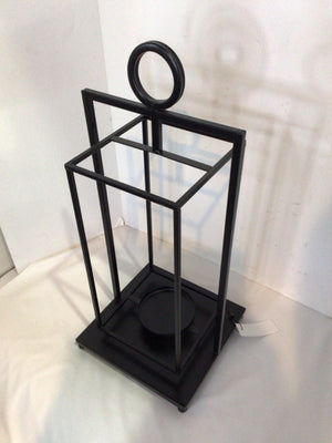 Black Metal Lantern