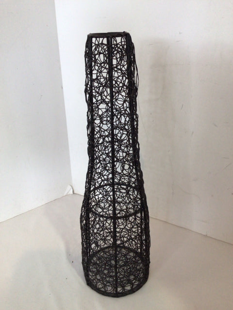 Black Metal Wire Vase