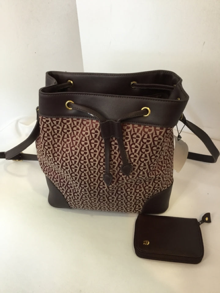 Vinyl Brown Purse