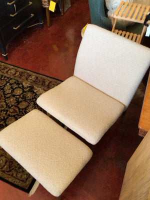 CK9ABVD4 / 7PHPBYVX Burrow Cream Chair & Ottoman