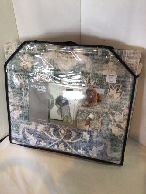 Kirkland's Washable Floral 5 X 8 Blue Rug