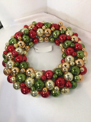 Wreath Red/Green Ornaments Holiday Item