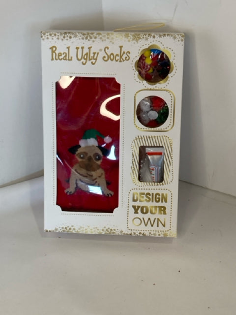 Novelty Polyester Socks Holiday Item