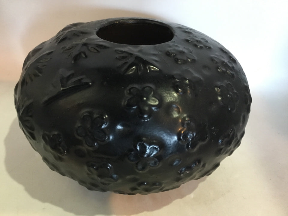 Black Ceramic Round Vase