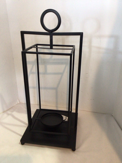 Black Metal Lantern