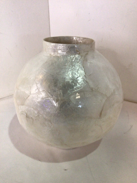 Cream Shell Vase