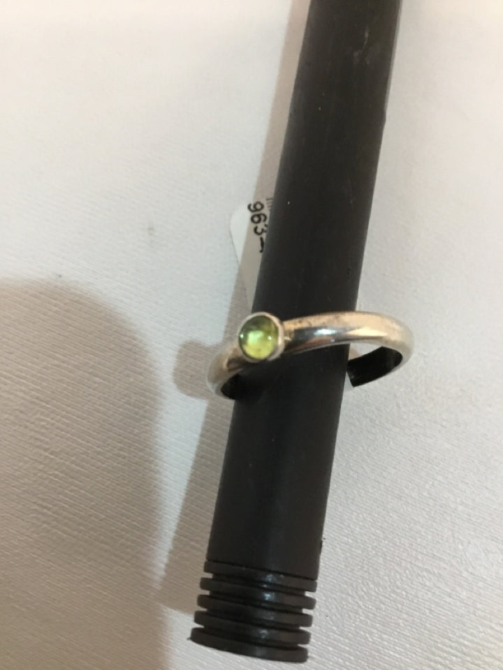 Silver/Green Ring