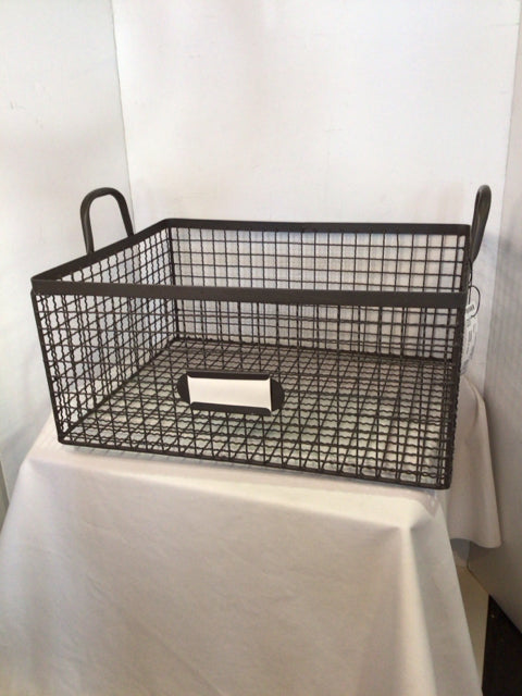 Gray Metal Wire Basket